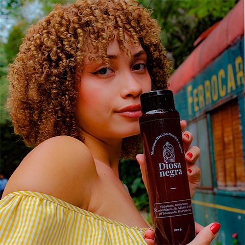 Shampoo - DIOSA NEGRA